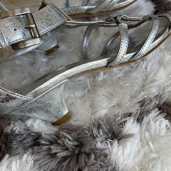 Sandals - Picture 6 of 7